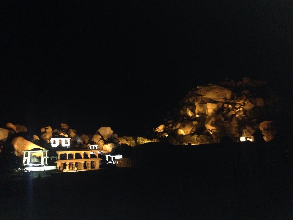 Archana Guest House River View ハンピ エクステリア 写真